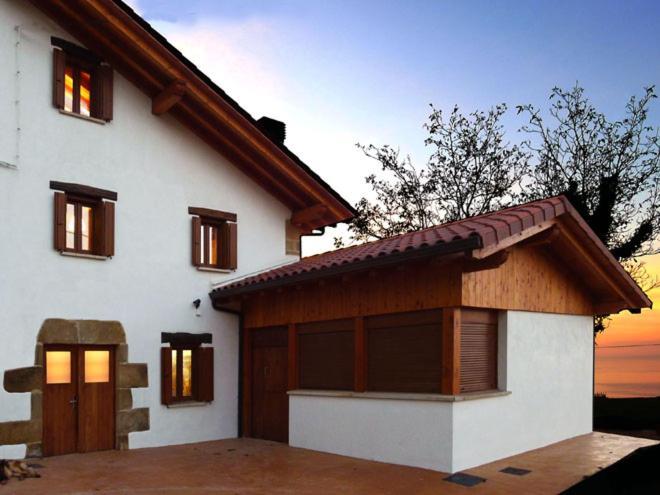 Apartamentos Lusarbe Orio Bagian luar foto